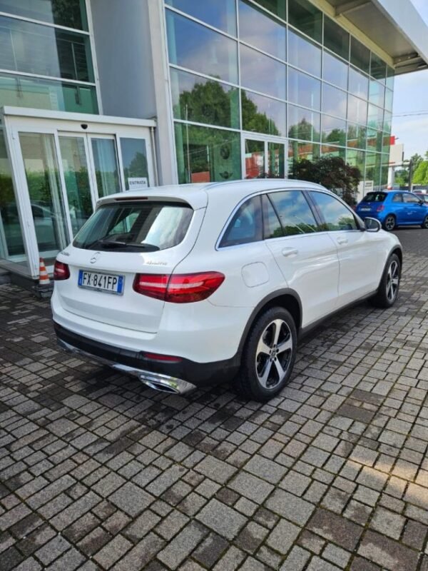 MERCEDES-BENZ GLC 250 - immagine 6