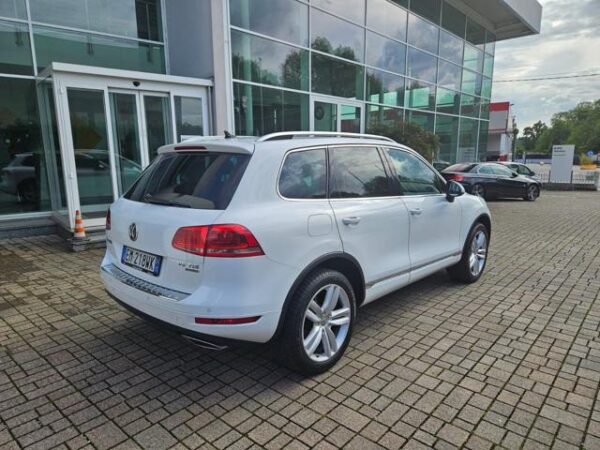 VOLKSWAGEN Touareg - immagine 5