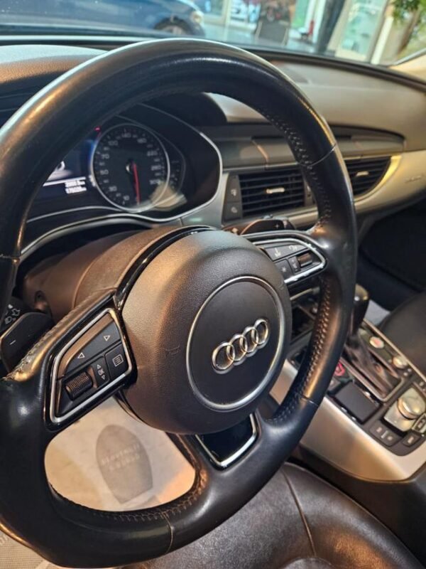 AUDI A6 - immagine 12